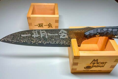 Faça sua própria faca de cozinha de Damasco em Samurai Sword Town