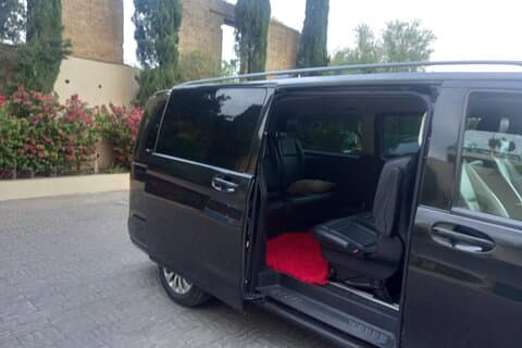 VIP Private One Way Transfer Fes Airport to Medina or vice versa