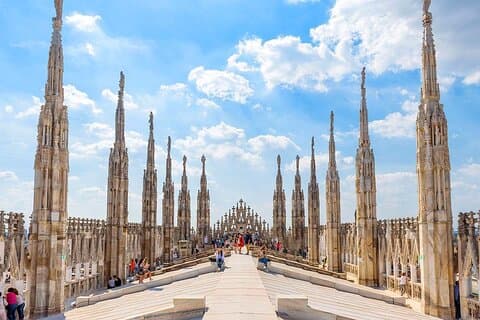 Tour per piccoli gruppi del Duomo Express di Milano con accesso alla terrazza incluso