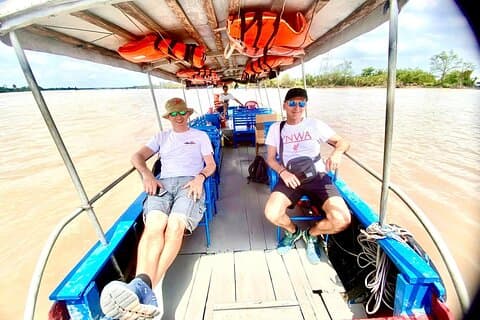 ホーチミン発リトルメコンプライベート旅行