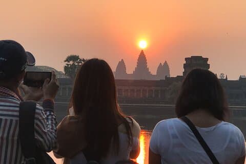 Angkor Temples Puntos destacados : Tour privado de 2 días con salida del sol