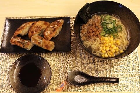 Ramen og Gyoza matlagingskurs i Osaka