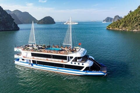 La Casta dagelijkse cruise - luxe Halong Bay dagtour vanuit de haven