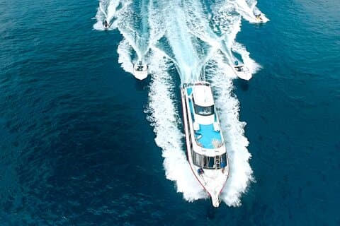 Schnelle Bootstransfers zwischen Bali und Nusa Penida