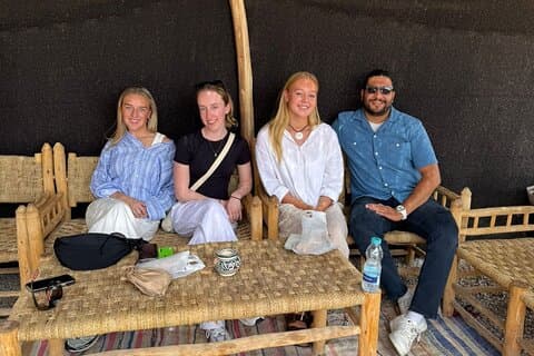Privater Tagesausflug nach Marrakesch und Agafay Wüste von Casablanca