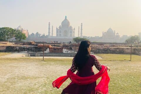 Samma dag Taj Mahal Tour med bil från Delhi
