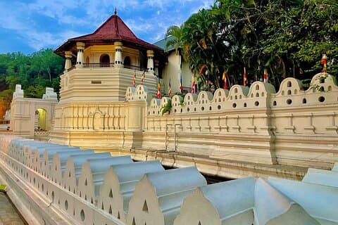 Kandy Day Tour med en Guide og sjåfør