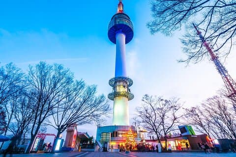 Oförglömliga N Seoul Tower Observatory Besök