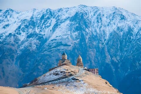 Tour di lunghe giornate da Tbilisi a Kazbegi con più soste panoramiche
