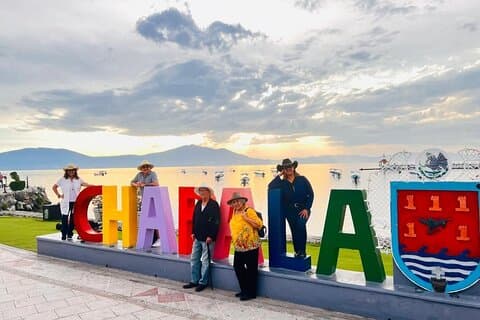 Private Tour: Chapala, Tlaquepaque, Tonalá & 3 Potrillos