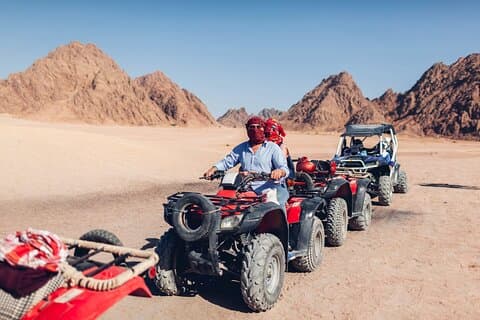 Sharm El-Sheikh: ATV Quad, Camel Ride, BBQ middag og show