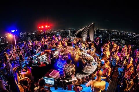 Bangkok Night Crawl : Fiesta nocturna local de Ekkamai y Thonglor