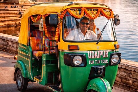 Hoteller i nærheden af Udaipur City Tour by Tuk-Tuk (Auto Rickshaw)