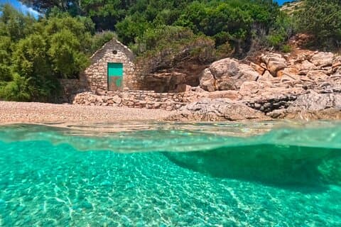 Private Brac and Hvar Relaxing Full Day Trip