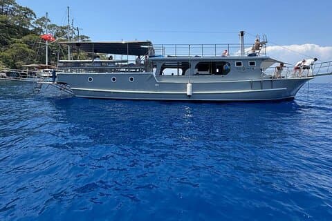 Relaxing Blue Bays Cruise from Fethiye: No Loud Music(max 45 p.)