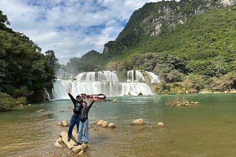 Cao Bang: Excursão de um dia em Ban Gioc Waterfall e experiências locais