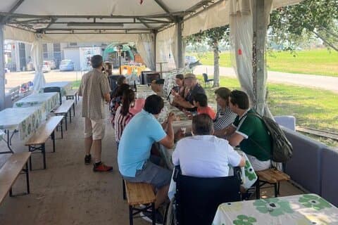 Excursão de dia inteiro em Emilia Romagna Food and Ferrari Museum