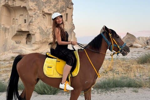 Excursion à cheval de jour en Cappadoce Vallées et sentiers pittoresques