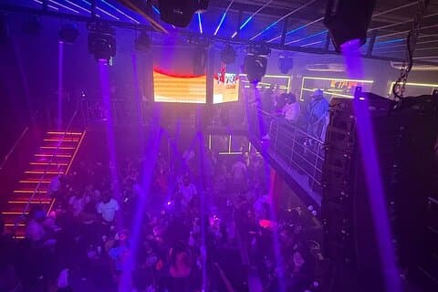 プンタカナナイトライフ体験VIPアクセス交通