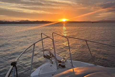 Corfù: crociera privata al tramonto