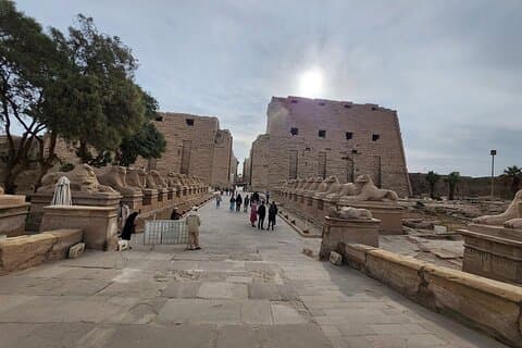Halvdags privat tur i Østbanken til Luxor og Karnak-templene