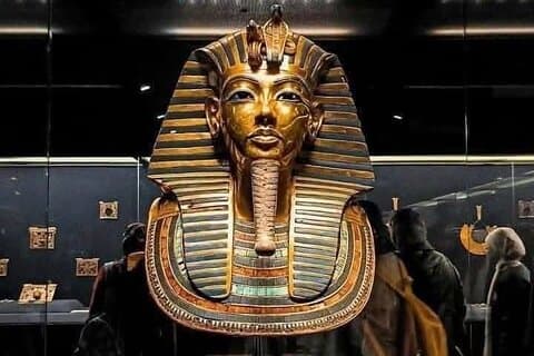 All inclusive Giza pyramids, Saqqara ,Grand EgyptianMuseum &bazar