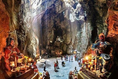 Tour privato alle Marble Mountains e Monkey Mountain