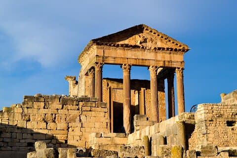 Giornata intera a Dougga Testour e bulla Regia