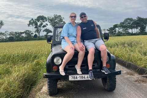 Verken Hanoi Countryside Jeep Tour