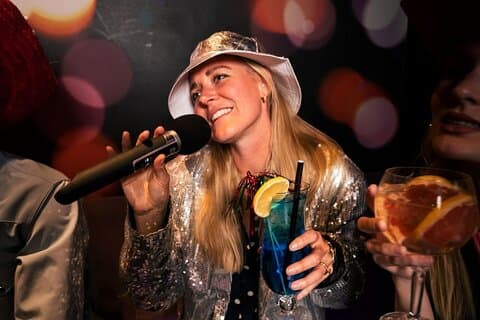 Rock the Mic Karaoke partybuss