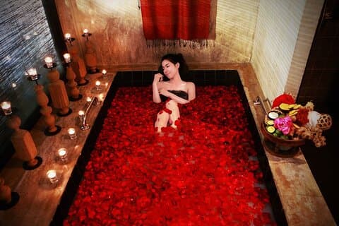 Fah Lanna Spa Chiang Mai Night Bazaar Avkopplande Thai Spa behandling