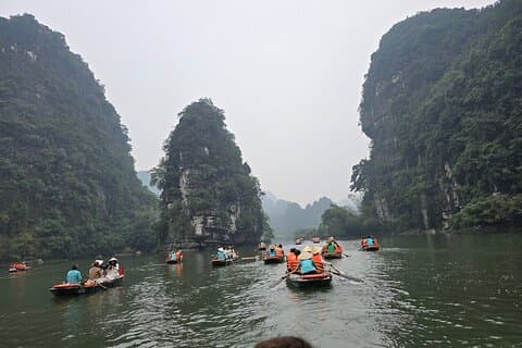 Excursion d'une journée privée sur mesure à Ninh Binh au départ de Hanoï