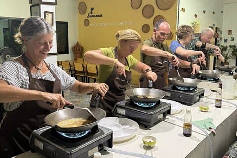 Suwannee Thai Cooking and Market Visit from Chiang Rai