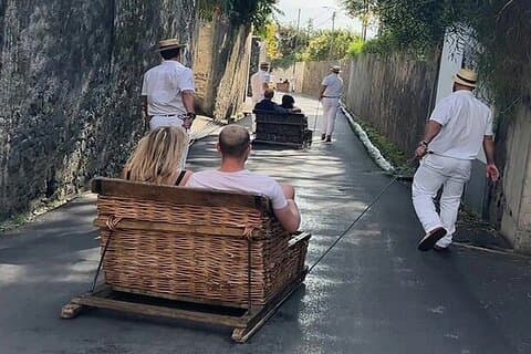 Madeira Monte Toboggans en oude binnenstad Tuk Tuk Tour door MadTuk