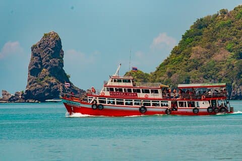 Excursão pela Ilha de Samui ao Parque Marinho de Angthong de barco grande (mergulho com snorkel, caiaque)
