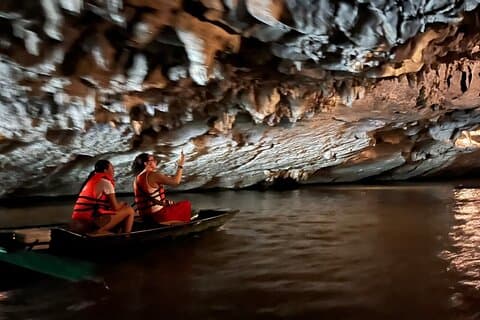 Turismo de luxo em Ninh Binh Cultural Day Journey