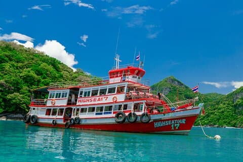 Tour del parco marino nazionale di Angthong in barca grande da Koh Samui