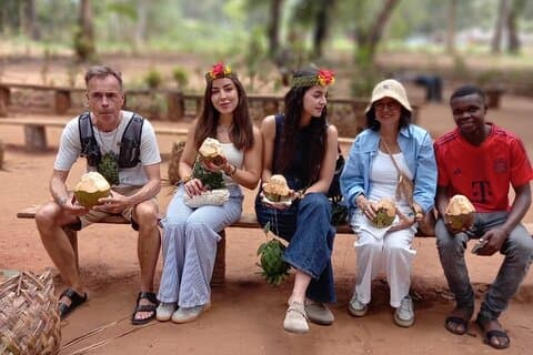 Excursión al bosque de Zanzíbar Jozani y granja de especias con almuerzo swahili