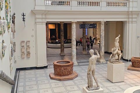 Visita privada al Museo Victoria y Alberto con especialista en arte