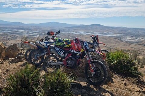 KTM Enduro durch das Tangergebirge