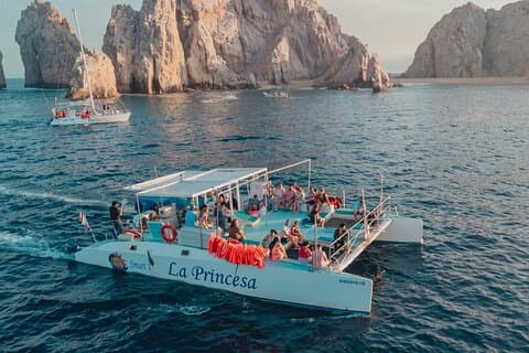 La Princesa Sunset Catamaran Cruise i Cabo San Lucas