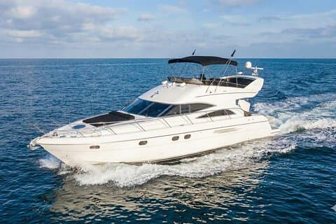 Private Yacht 60' + 2 Jet Ski | Miami Yacht Vermietung