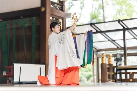 Kyoto Fushimi Inari Taisha Shrine Gids Tour & Kagura Performance