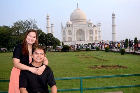 Taj Mahal and Agra Day Tour by Car from Delhi with 5 Star Meal