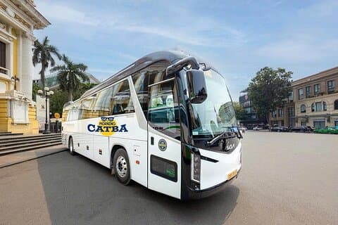 Autobus dall'isola di Cat Ba a Ha Noi