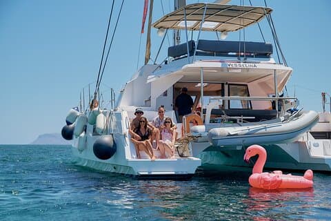Chania Morning Catamaran Cruise com almoço e bebidas premium