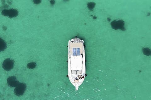 Privat 6 - timmes båtkryssning i nordöstra Korfu med Skipper