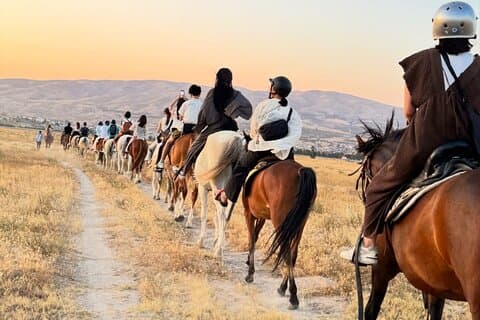 Kappadokien Luxus Reiten mit 360° Fotos &Hotel Pickup