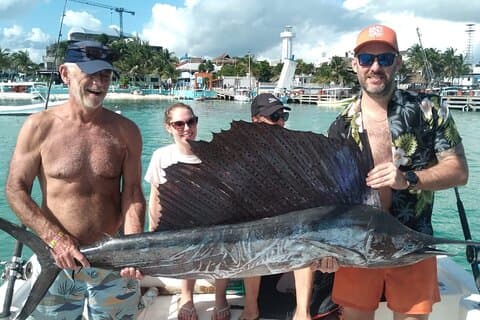 Tour de pesca en lancha, Puerto Morelos King Mackerel, 29'