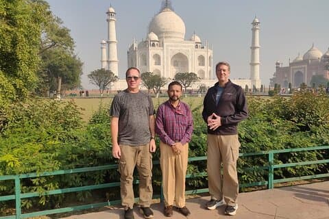 Privat heldagstur till Agra City med bil med Guide